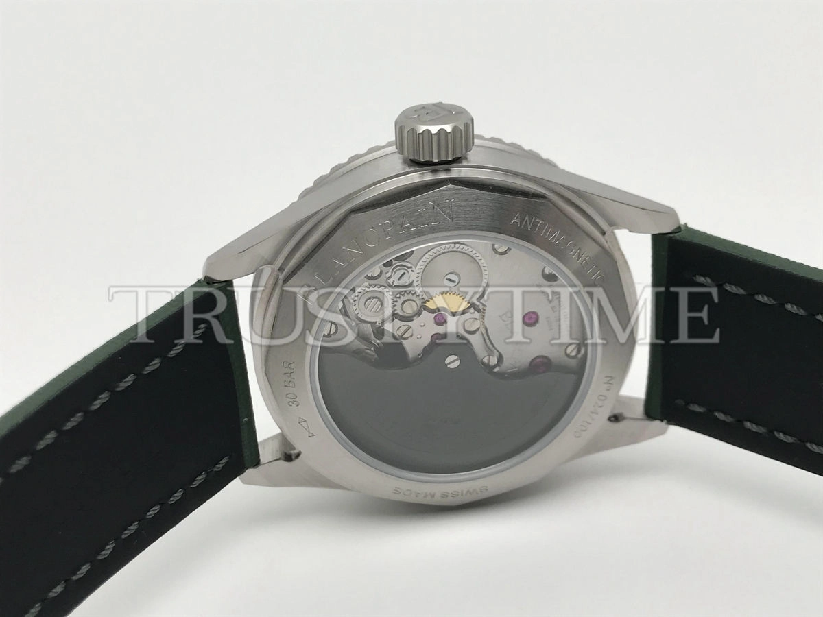 Копия часов Blancpain Fifty Fathoms Bathyscaphe 5000-1153-H52A