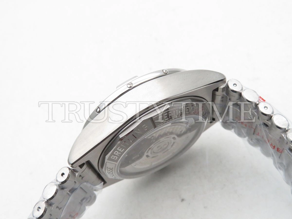 Копия часов Breitling Chronomat B01 42 AB0134101G1A1