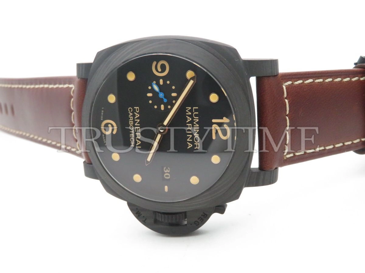 Копия часов Panerai Luminor 1950 3 Days Automatic Carbotech 44mm PAM00661