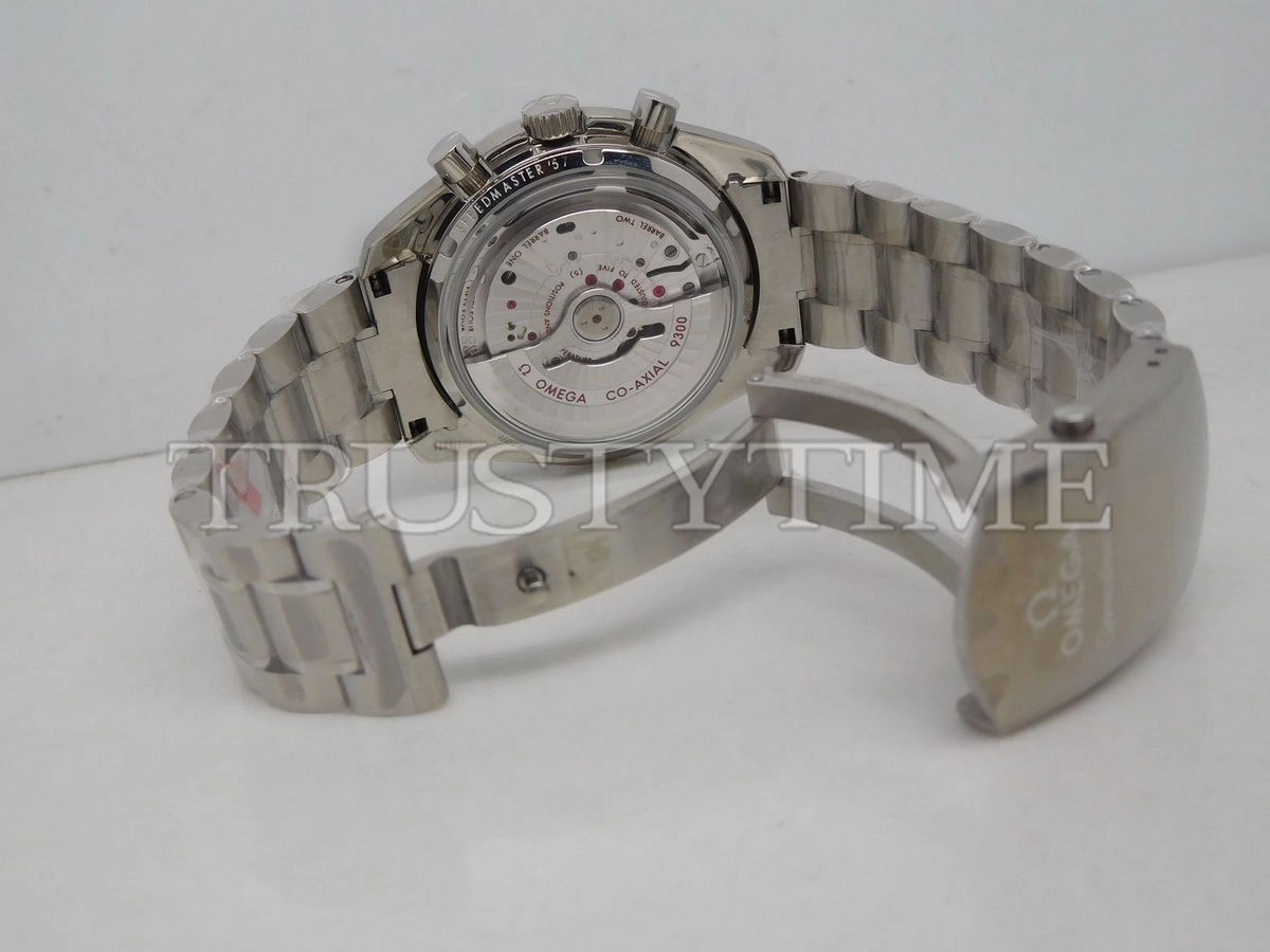 Копия часов Omega Speedmaster Moonwatch Co-Axial Chronograph 44mm 311.90.44.51.03.001
