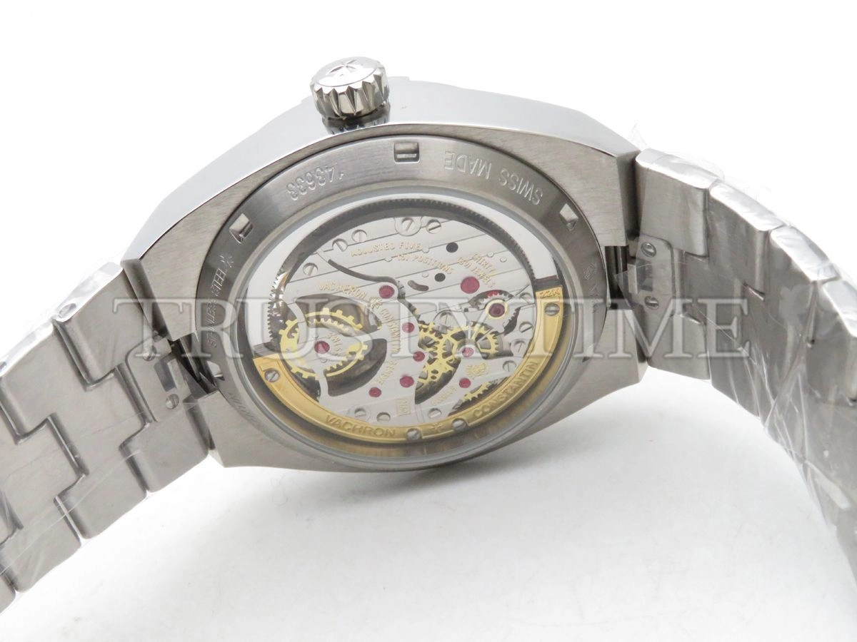 Копия часов Vacheron Constantin Overseas Tourbillon 42mm 6000V/110A-B544