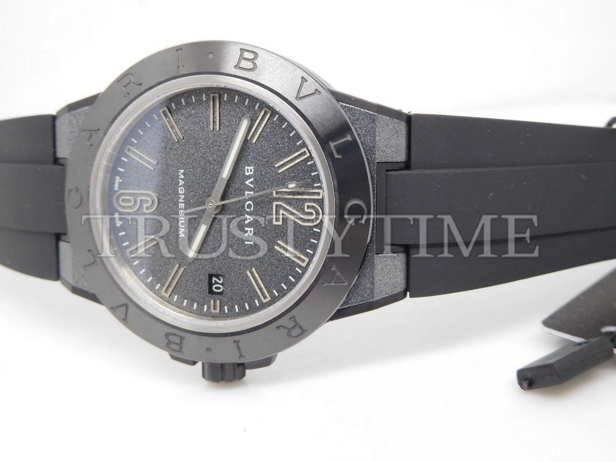 Копия часов Bvlgari Diagono Magnesium 102307
