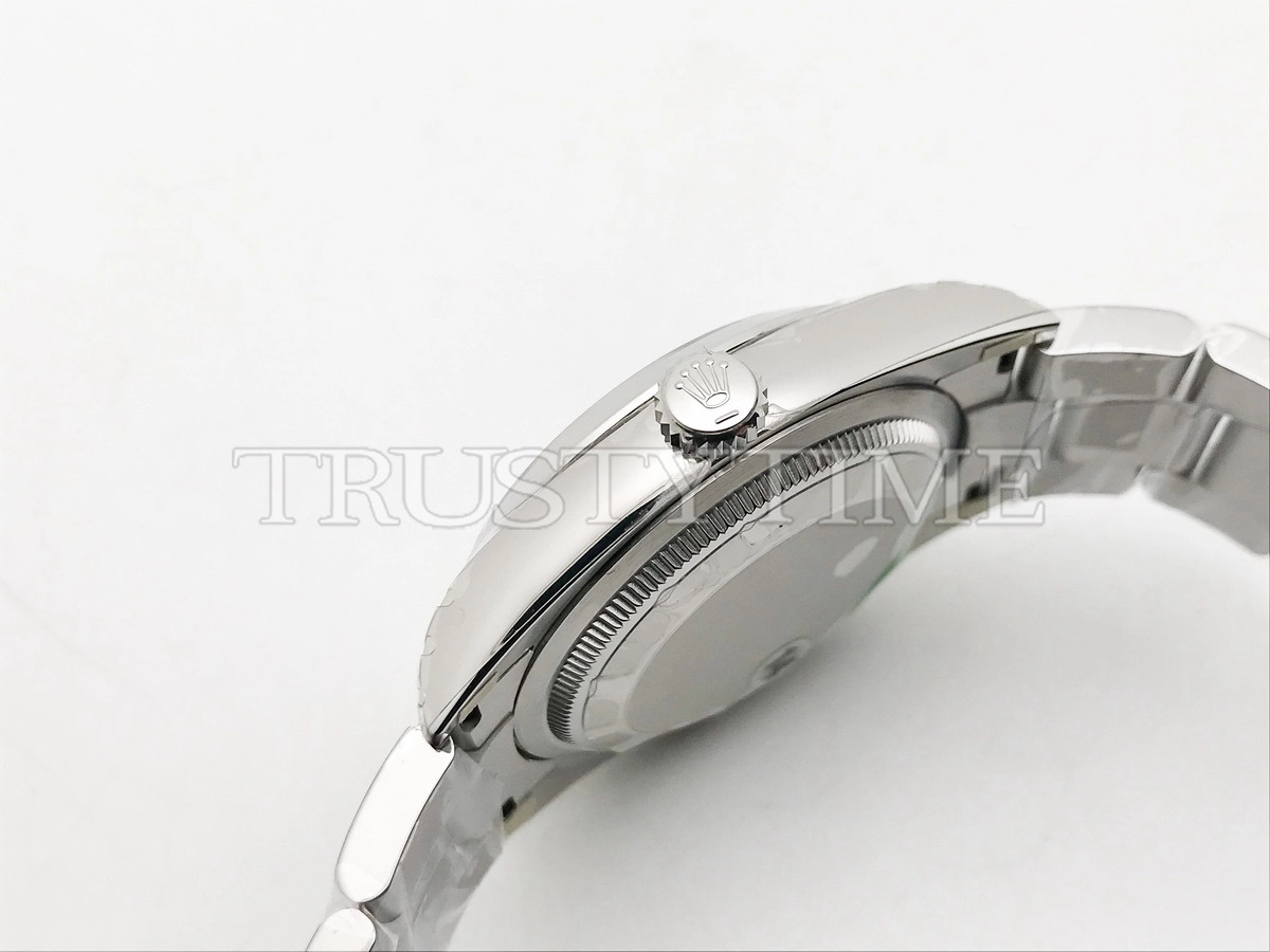 Копия часов Rolex Explorer 36mm 124270-0001