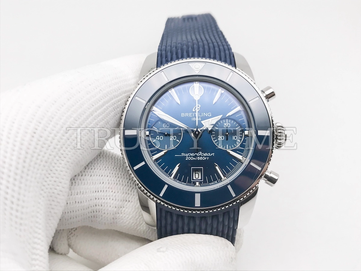 Копия часов Breitling Superocean Heritage B01 Chronograph 42 AB0156161C1S1
