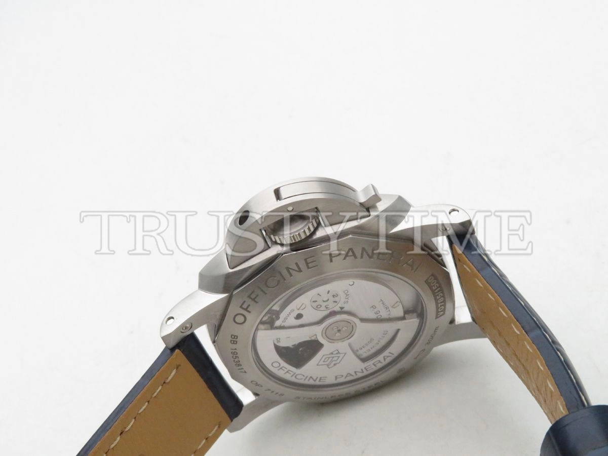 Копия часов Panerai Luminor 1950 3 Days GMT Automatic 44mm PAM01033