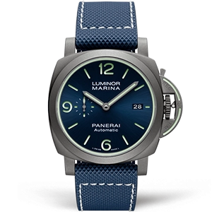 Копия часов Panerai Luminor 1950 3 Days Titanium 44mm PAM01117