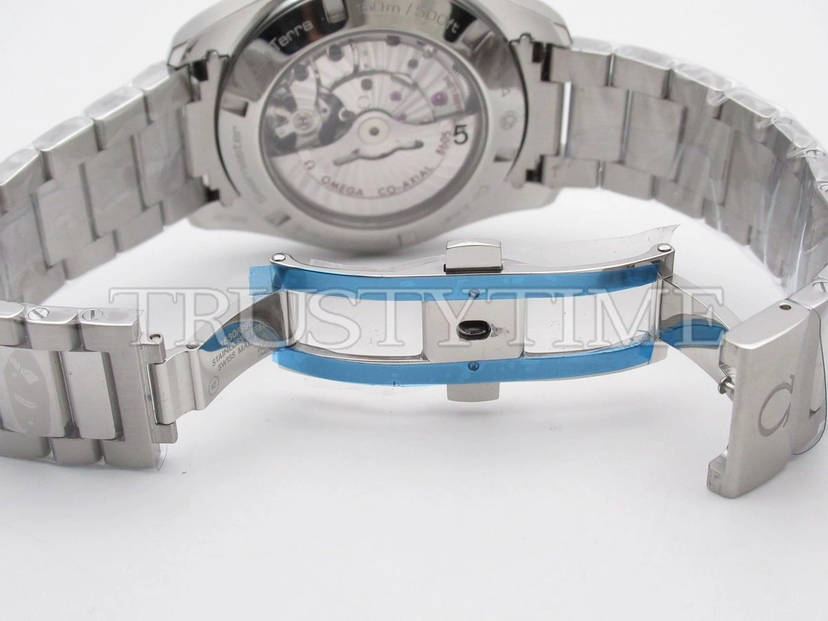 Копия часов Omega Seamaster Aqua Terra 150m Co-Axial Gmt 43mm 231.10.43.22.03.001