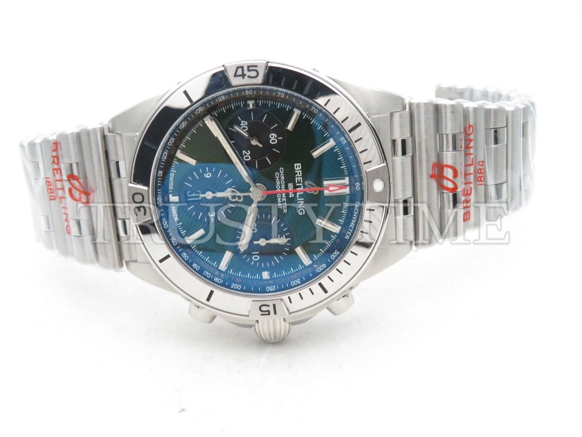 Копия часов Breitling Chronomat B01 42 AB0134101L2A1