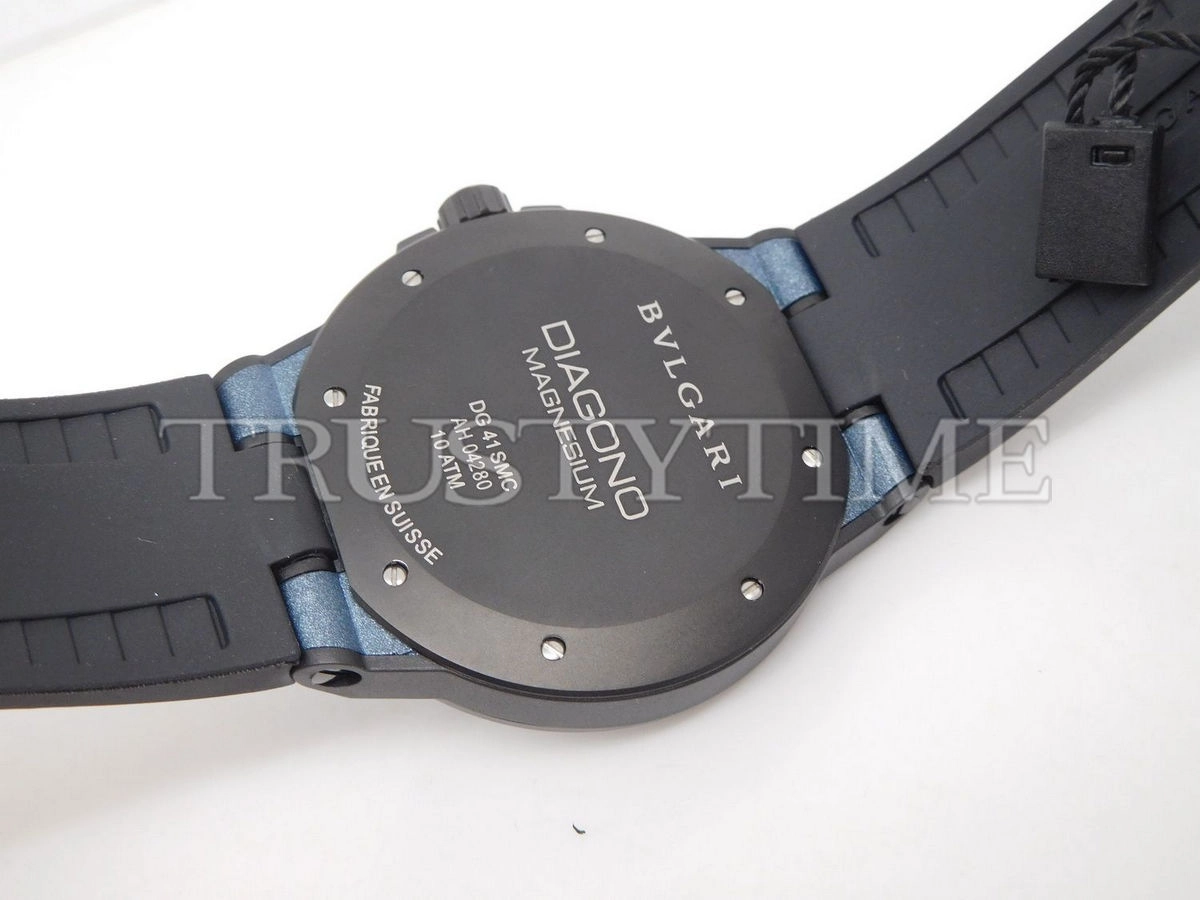 Копия часов Bvlgari Diagono Magnesium 102364