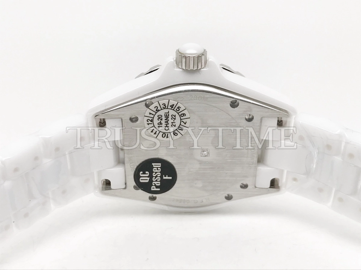 Копия часов Chanel Mademoiselle J-12 38 H5241