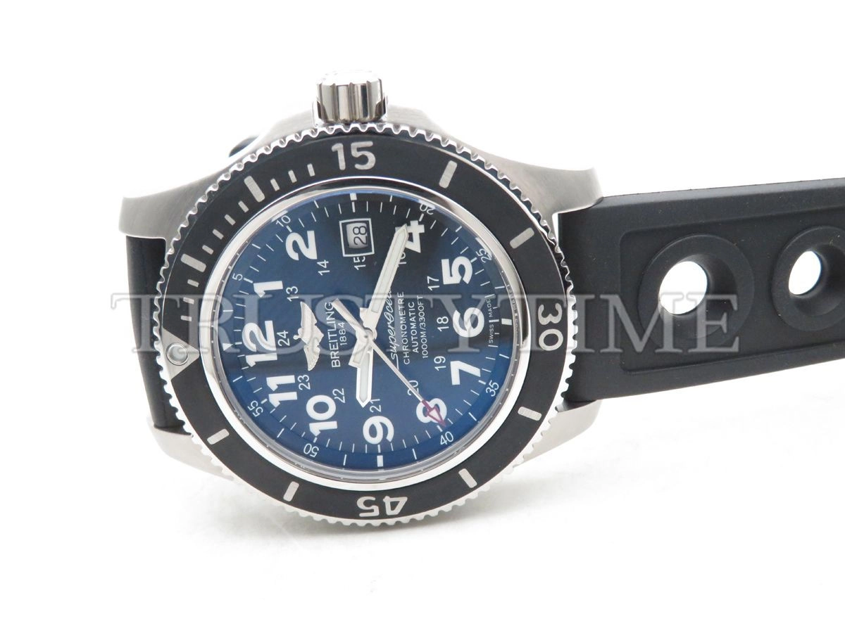 Копия часов Breitling Superocean II Volcano 44 A17392D7/BD68/227S/A20SS.1