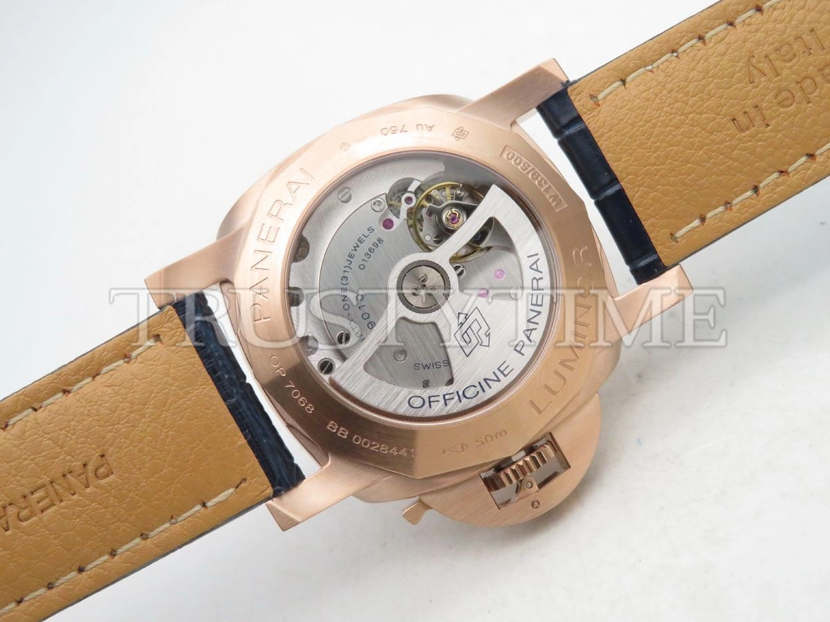 Копия часов Panerai Luminor 1950  3 Days Goldtech 44mm PAM01112