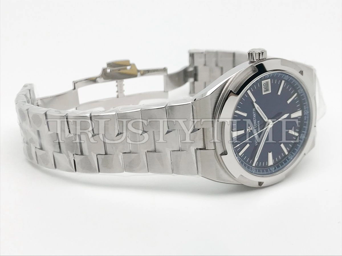 Копия часов Vacheron Constantin Overseas 41mm 4500V/110A-B128