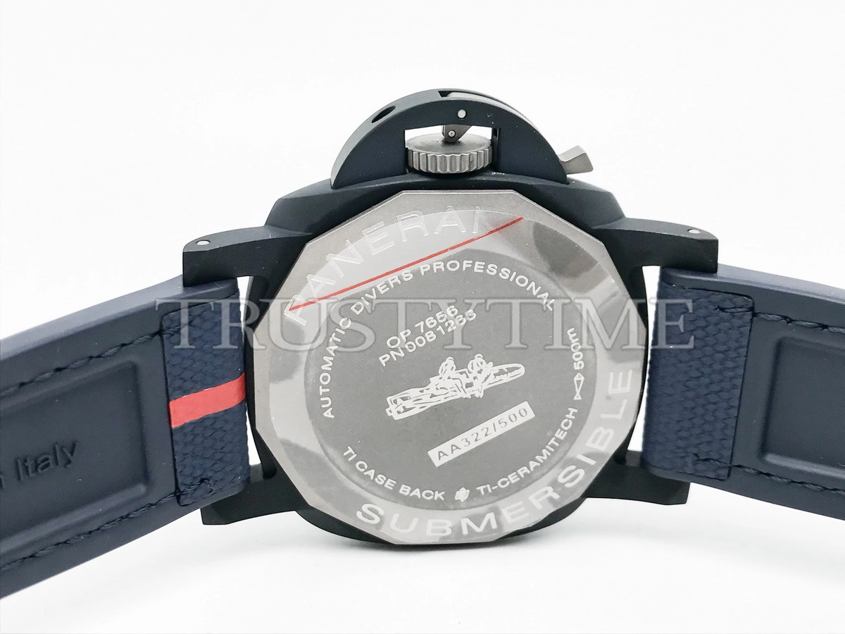 Копия часов Panerai Submersible QuarantaQuattro Luna Rossa Ti-Ceramitech™ PAM01466