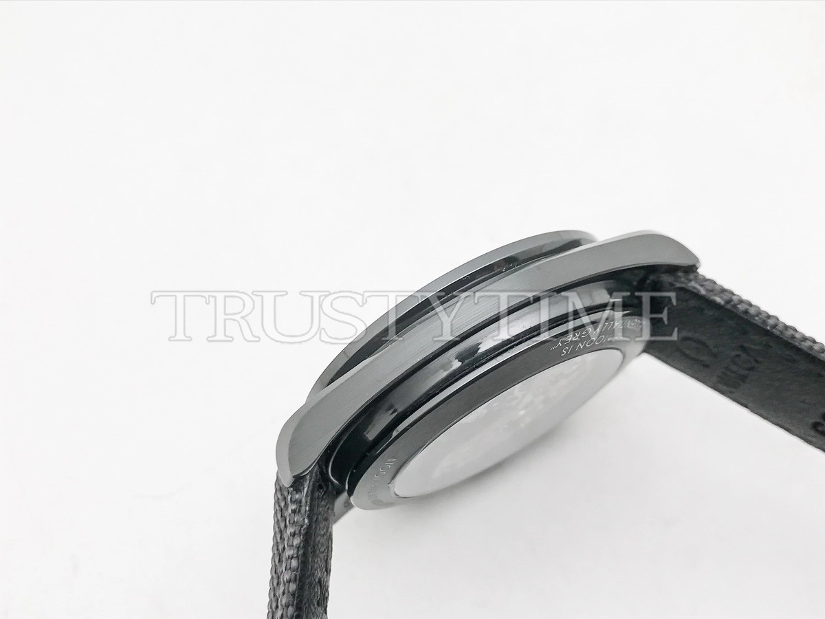 Копия часов Omega Speedmaster Dark Side of the Moon Grey Side of the Moon 44mm 310.92.44.50.06.001