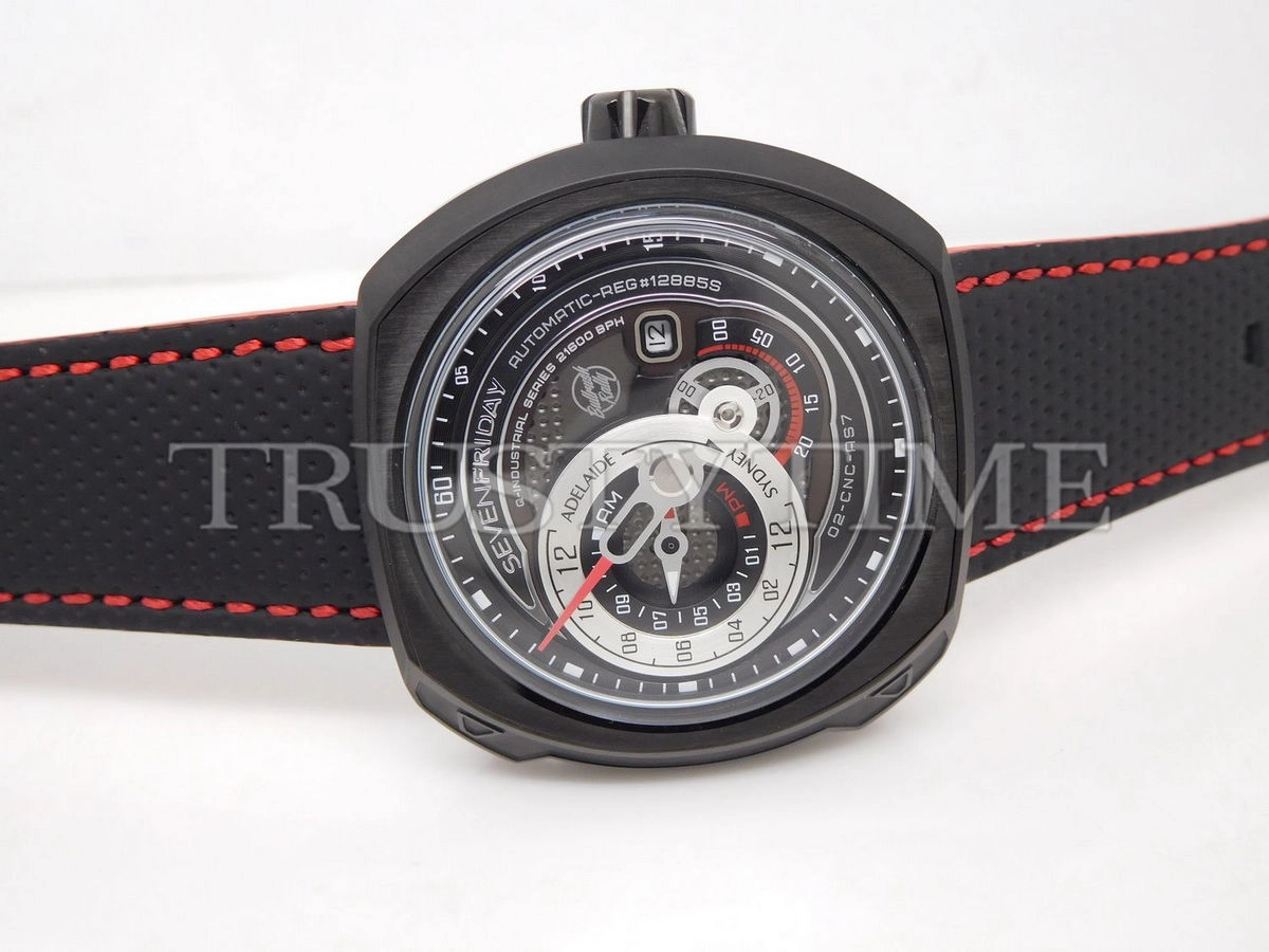 Копия часов SevenFriday Q3/04 "BULLRUSH RALLYE"