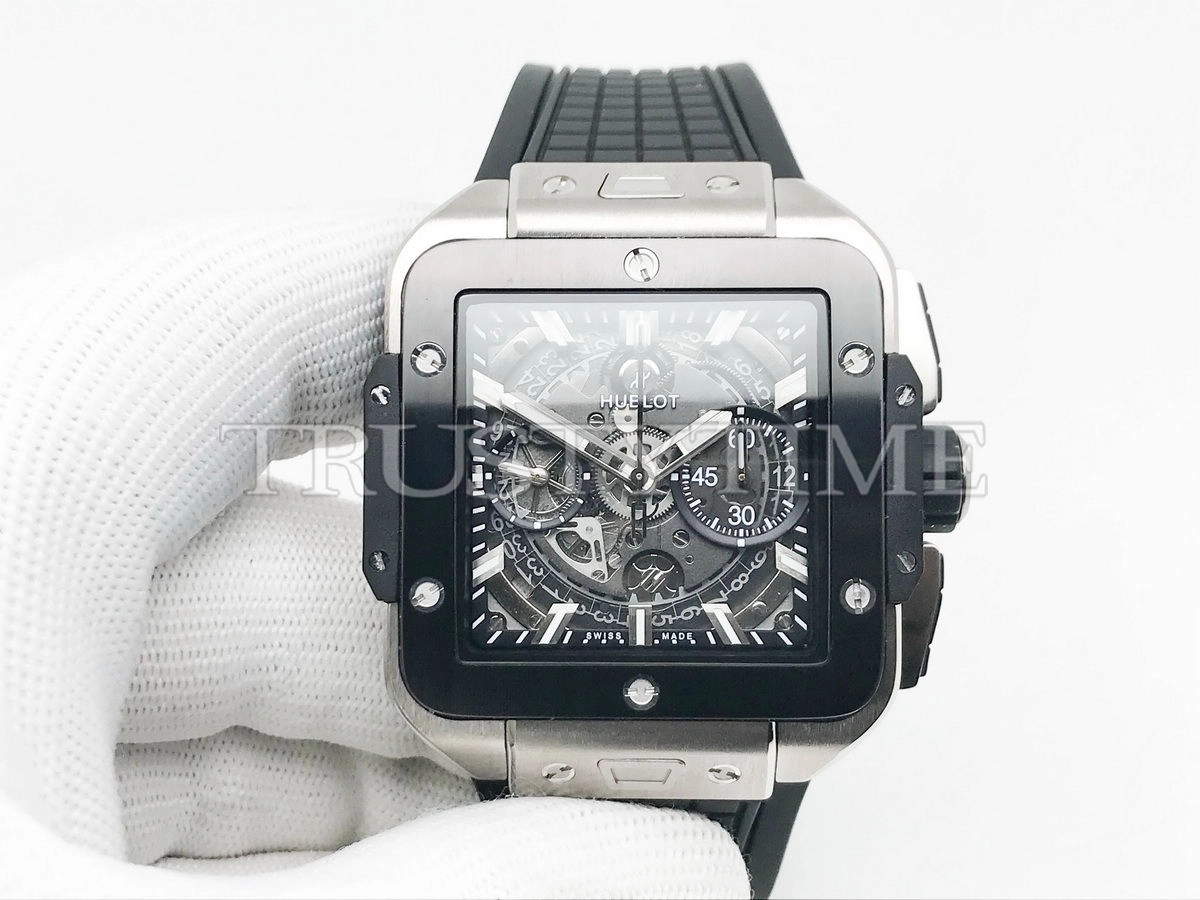 Копия часов Hublot Square Bang Unico Titanium Ceramic 821.NM.0170.RX