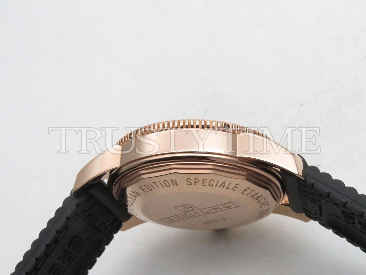 Копия часов Breitling Superocean Heritage B20 Automatic 42 RB2010121B1S1