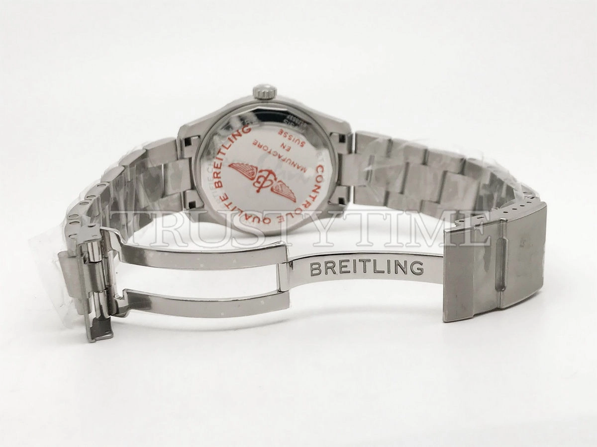 Копия часов Breitling Aviator 8 Automatic 41 A17315101C1A1