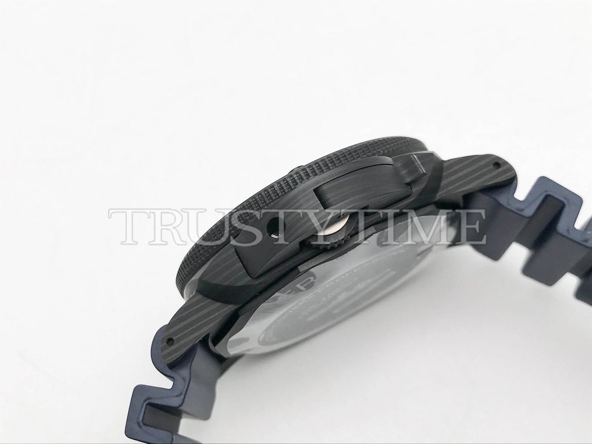 Копия часов Panerai Submersible QuarantaQuattro Carbotech Blu Abisso 44mm PAM01232