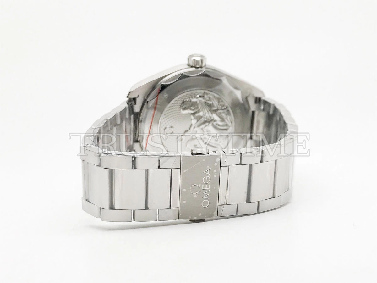 Копия часов Omega Seamaster Aqua Terra Co-axial Master Chronometer GMT Worldtimer 43mm 220.10.43.22.03.002
