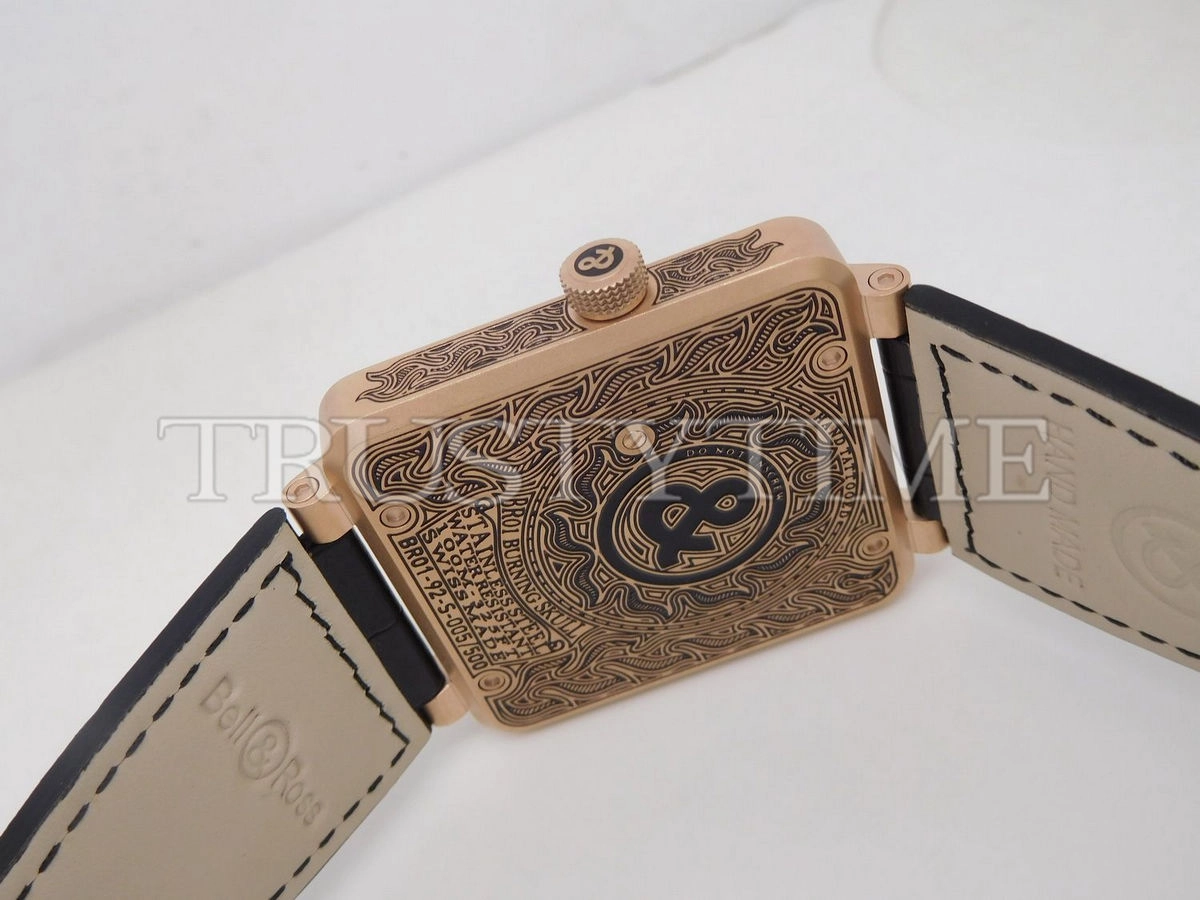 Копия часов Bell & Ross BR 01 Skull Burning BR0192-BURNSK-BR