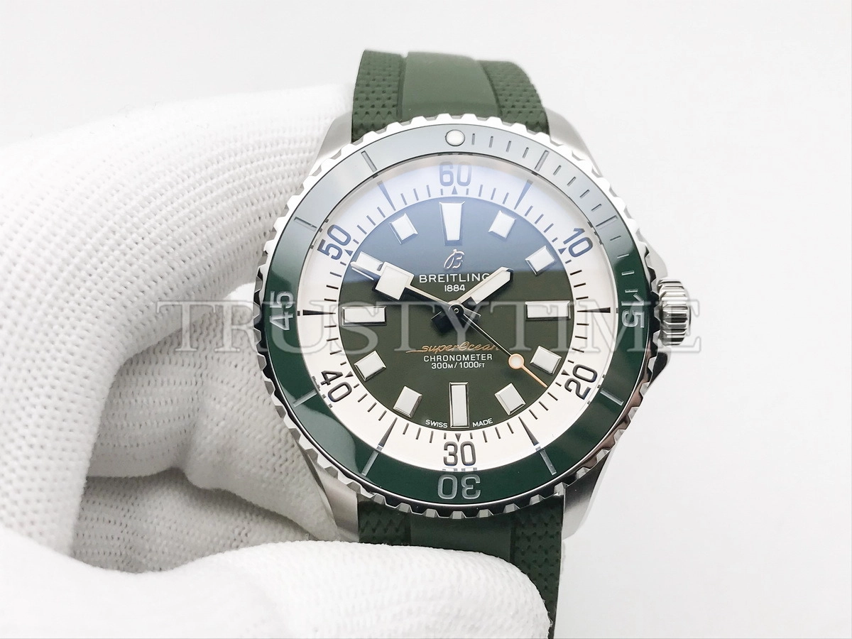 Копия часов Breitling Superocean Automatic 44mm A17376A31L1S1