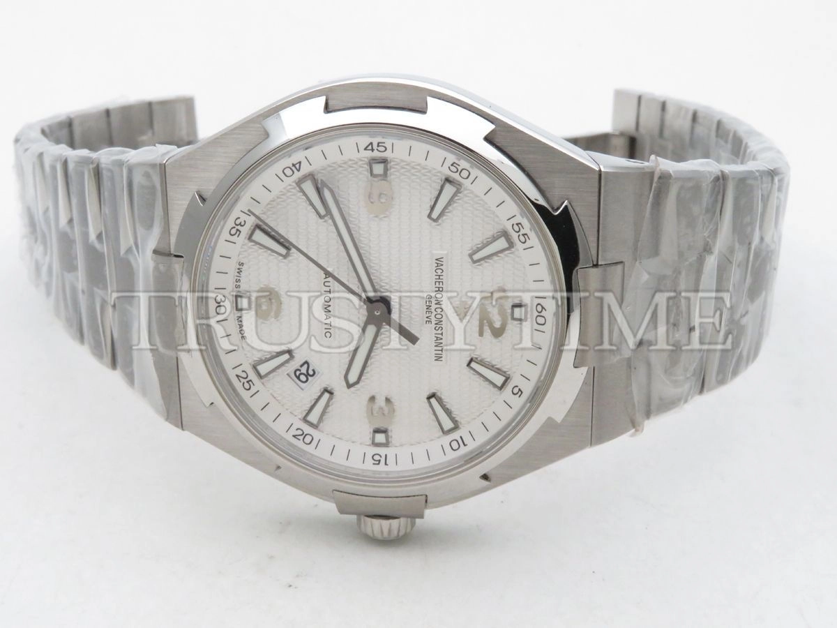 Копия часов Vacheron Constantin Overseas Automatic 42mm 47040/B01A-9093