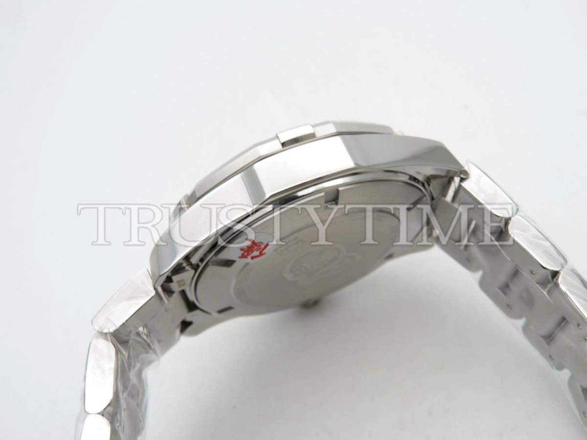 Копия часов Tag Heuer Aquaracer Calibre 5 43mm WAY201B.BA0927