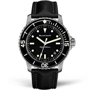 Копия часов Blancpain Fifty Fathoms Nageurs De Combat Automatique 5015E 1130 B52A