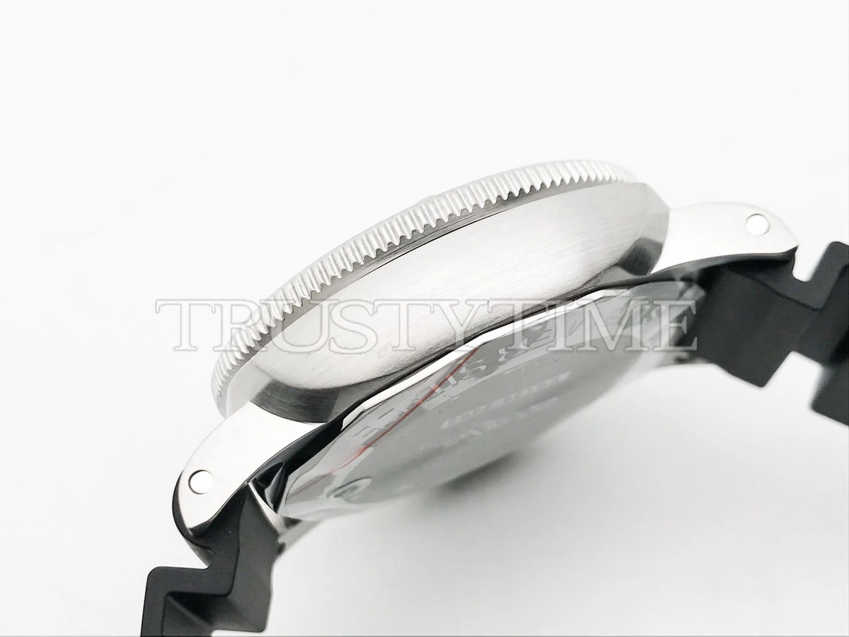 Копия часов Panerai Submersible Bianco 42mm PAM02223