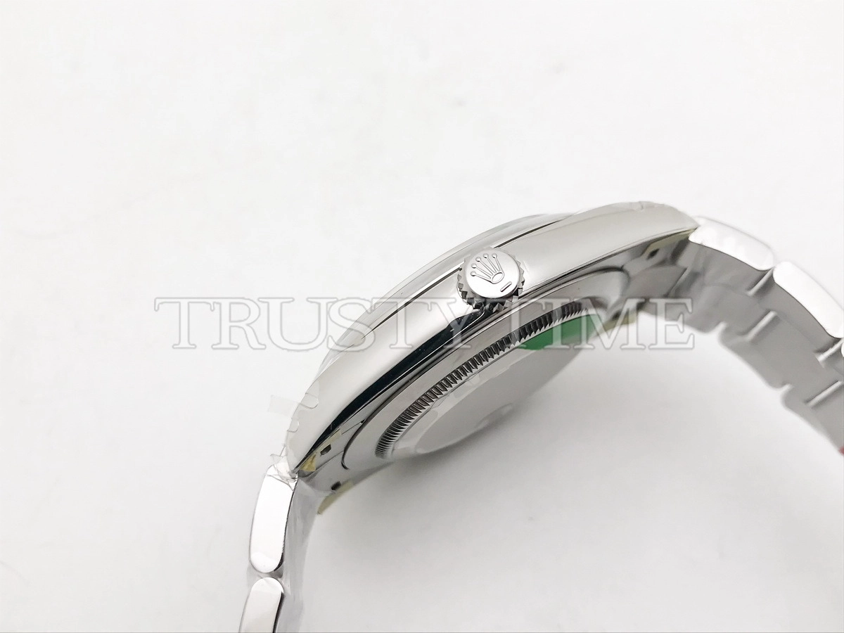 Копия часов Rolex Oyster Perpetual 41mm 134300-0006