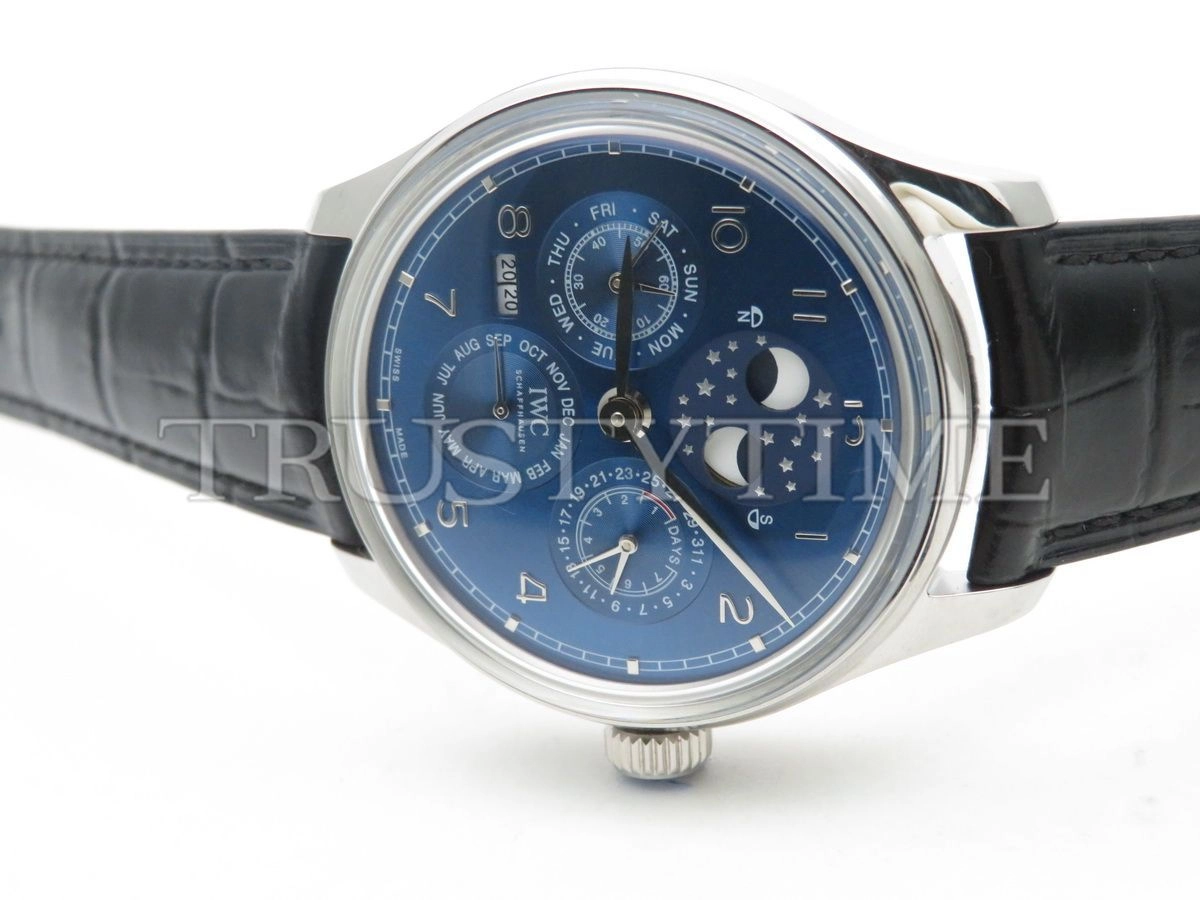 Копия часов IWC Portugieser Perpetual Calendar 44mm IW503401