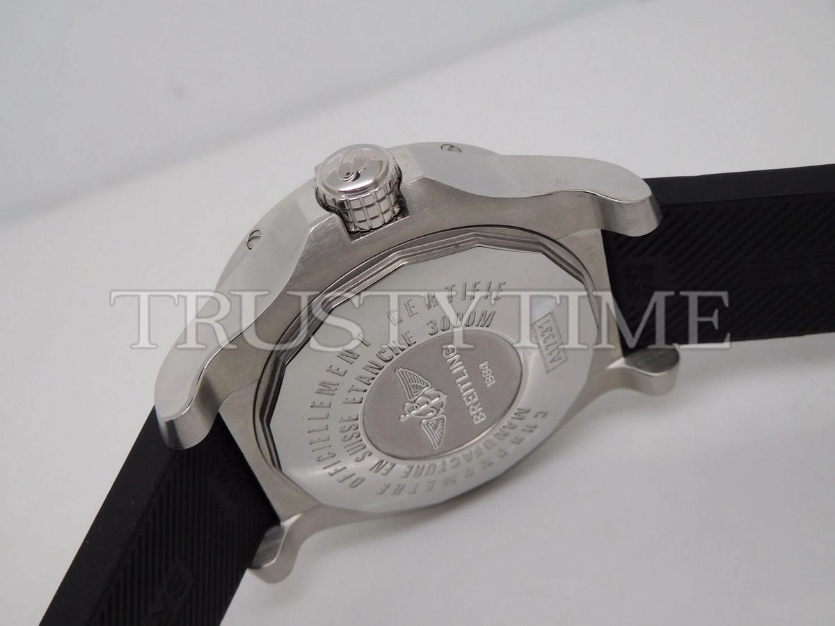 Копия часов Breitling Avenger II Seawolf 45 A32390111B1S1