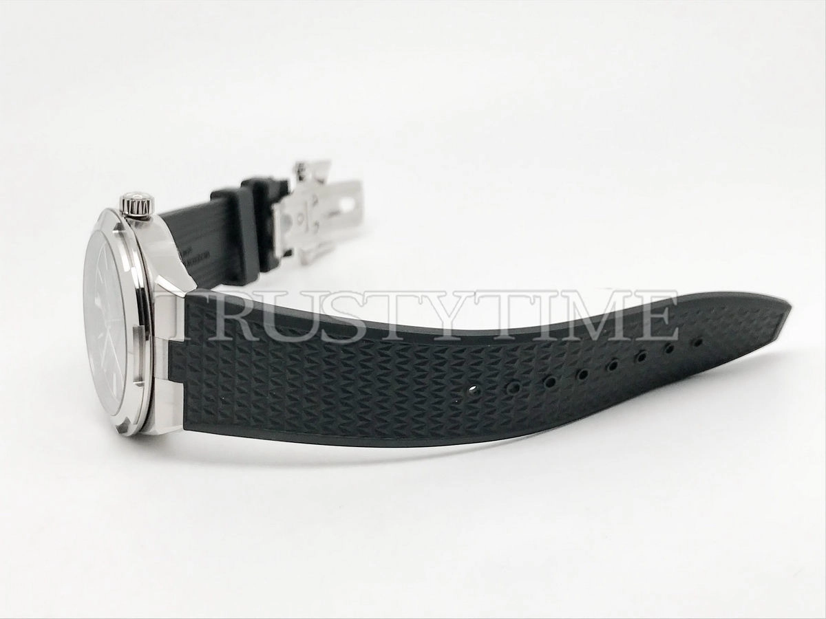 Копия часов Vacheron Constantin Overseas 41mm 4500V/110A-B483 Rubber