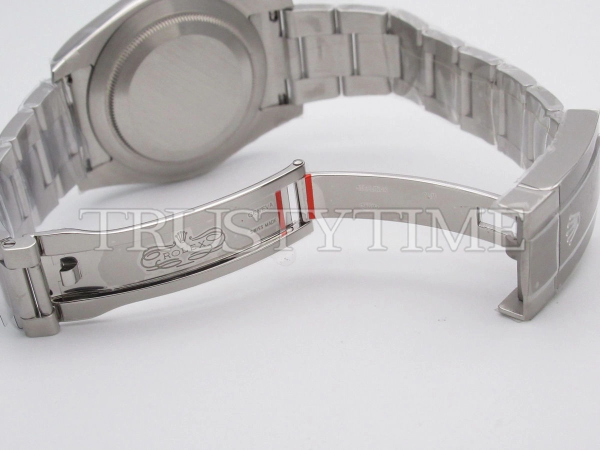 Копия часов Rolex Oyster Perpetual 39mm 114300-0001