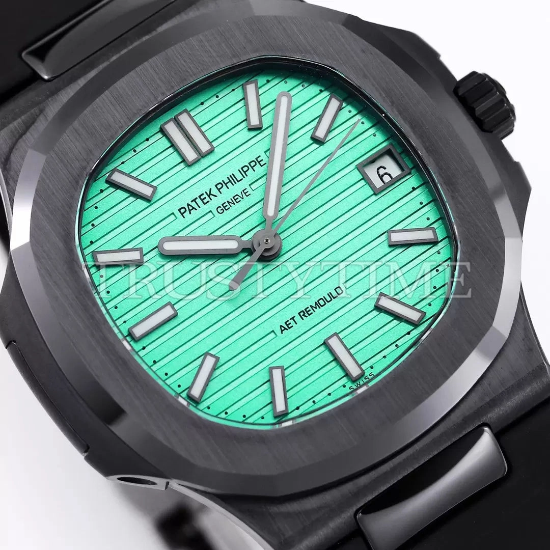 Копия часов Patek Philippe Nautilus 40mm AET Remould Ceramic Tiffany 5711