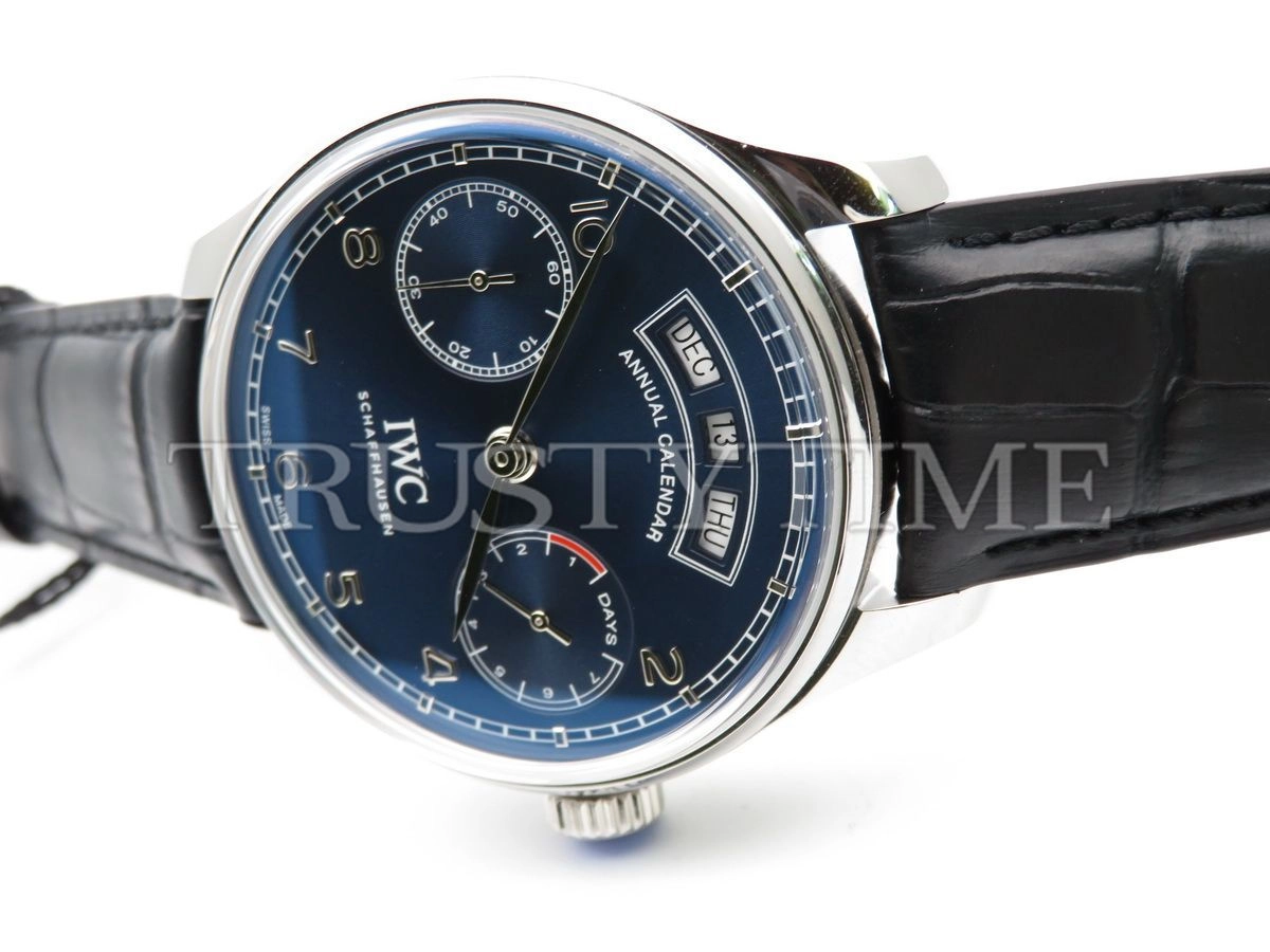 Копия часов IWC Portugieser Annual Calendar 44mm IW503502