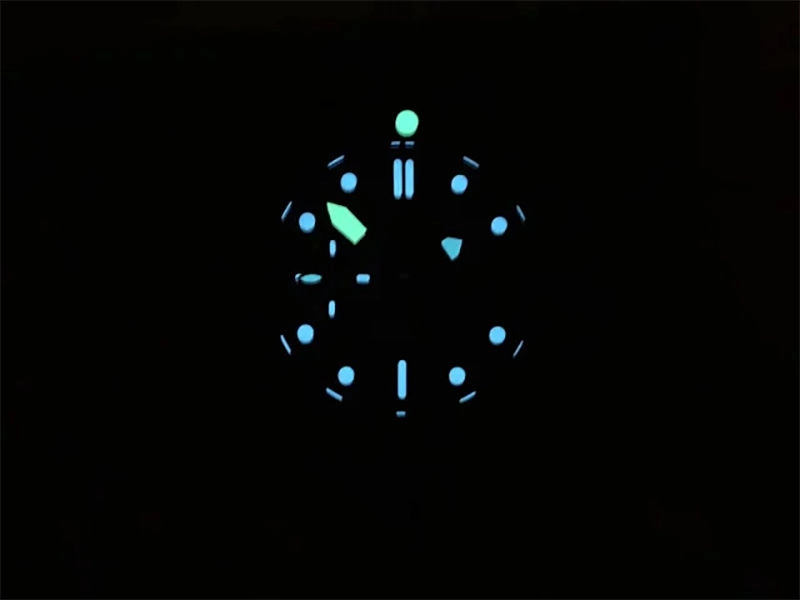 Реплика часов Panerai Submersible Carbotech PAM960
