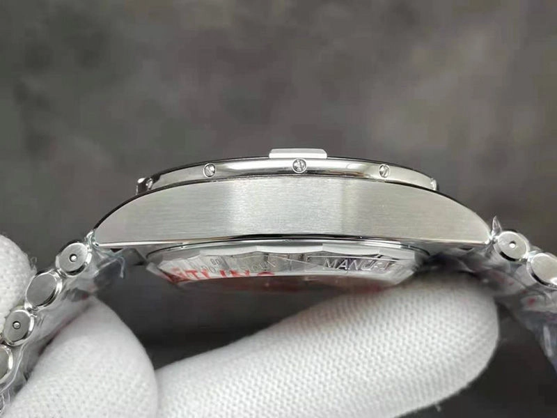 Корпус хрономата Breitling