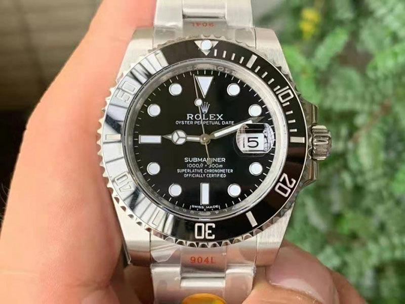 Реплика часов Rolex Submariner 116610LN V11 от Noob